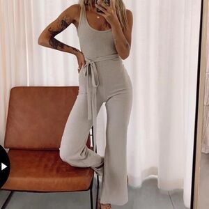 Nude Jumpsuit / Princess Polly / 0